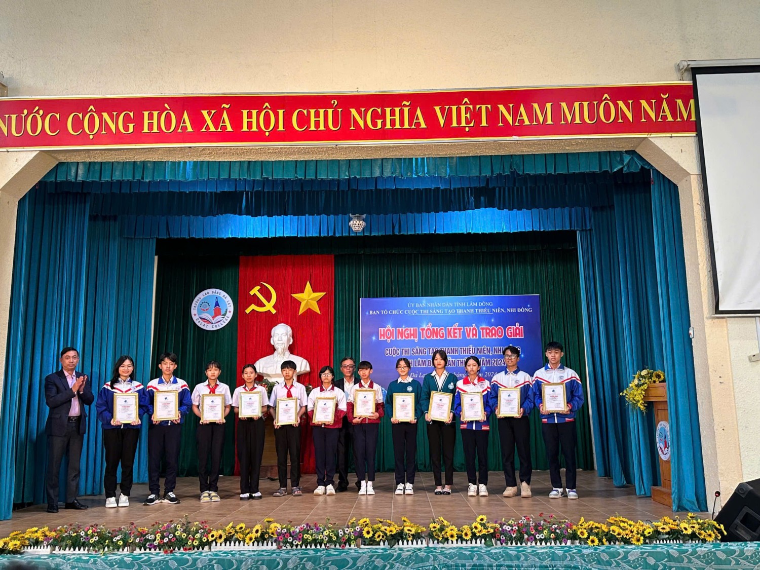 z5842442932710 cdb0e5127d3b0af2f07d47541e4001b8