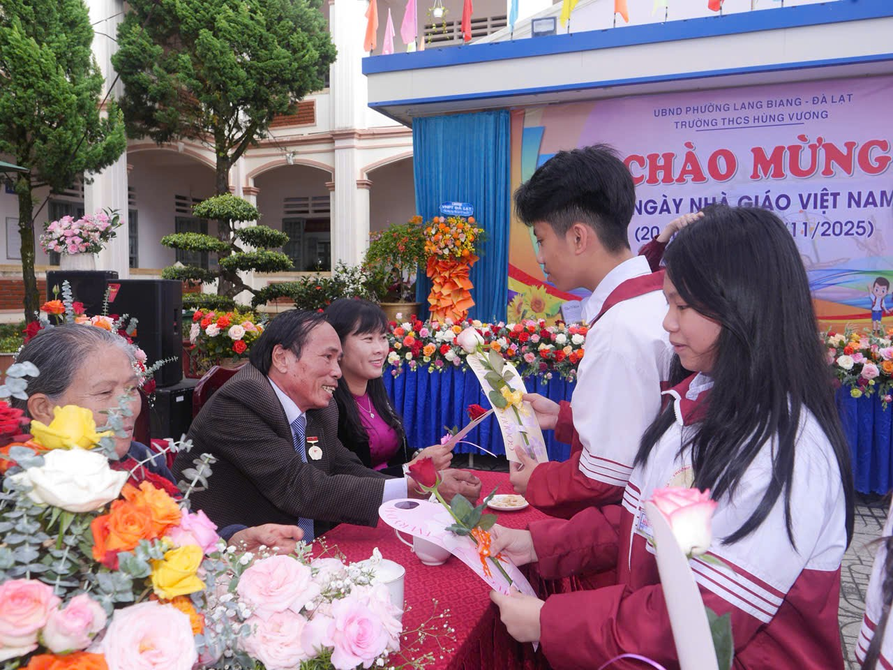 BẢN TIN THÁNG 11/2025